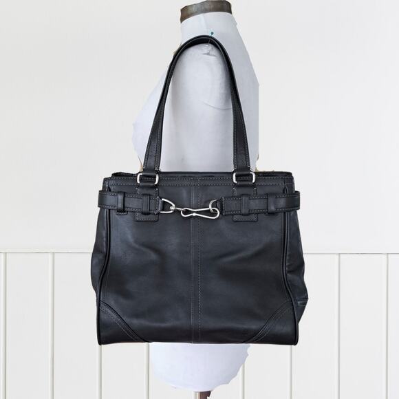Coach Legacy Hampton Black Leather Satchel - Picture 2 of 12